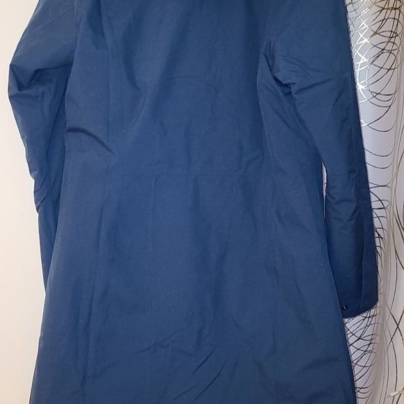 Patagonia Jacket - Picture 6 of 16